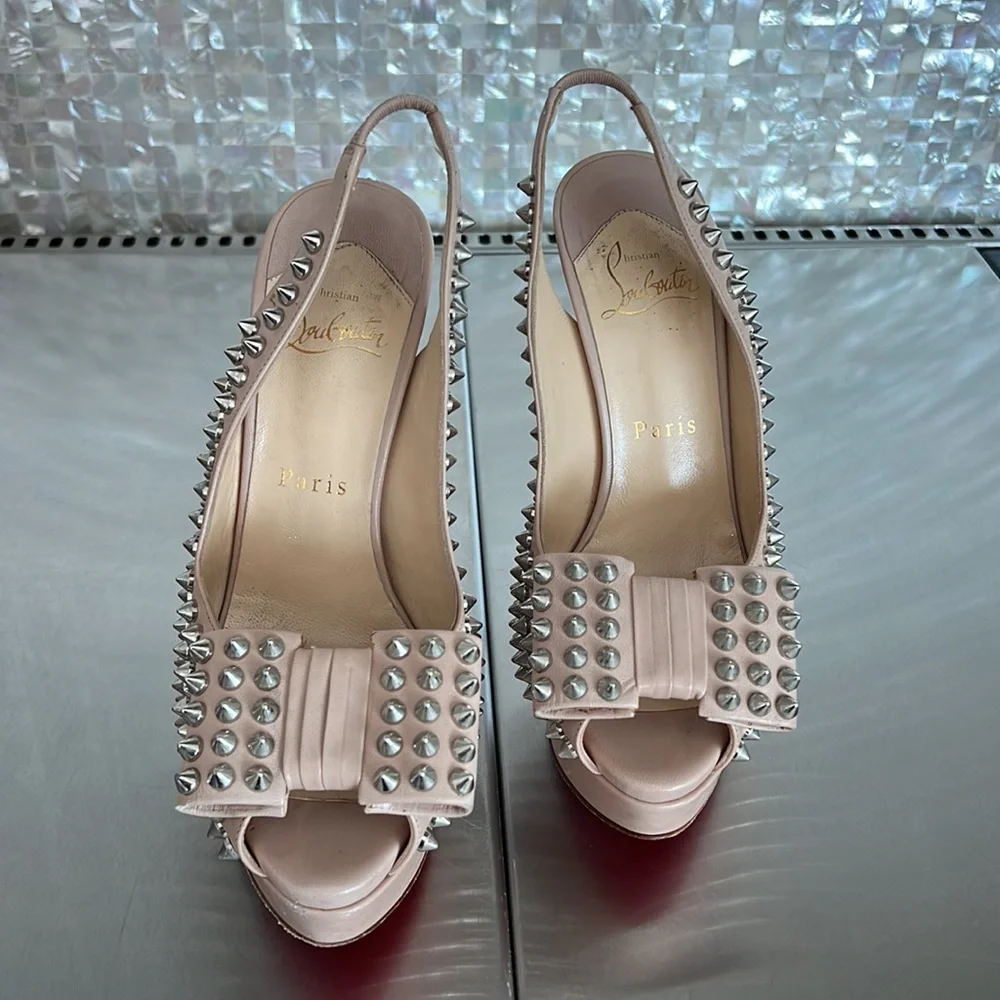 Christian Louboutin Clou Noud 6.5 - Picture 3 of 5